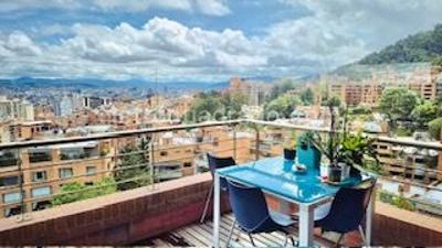 Apartamento de 3 alcobas en venta en Los Rosales Reservado, Bogotá, 300 m² · foto 2 de 19