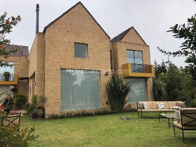 Casa de 4 alcobas en venta en Santiamen, La Calera, 350 m² · foto 15 de 18