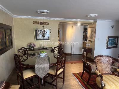 Apartamento de 3 alcobas en venta en Santa Barbara, Bogotá, 137 m² · foto 18 de 20