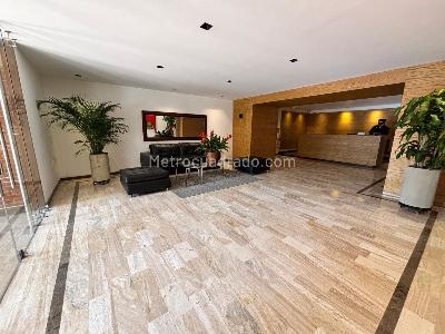 Apartamento de 3 alcobas en venta en Chico, Bogotá, 122 m² · foto 14 de 15