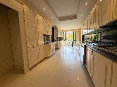 Apartamento en venta en Santa Barbara Alta, Bogotá · foto 2 de 16
