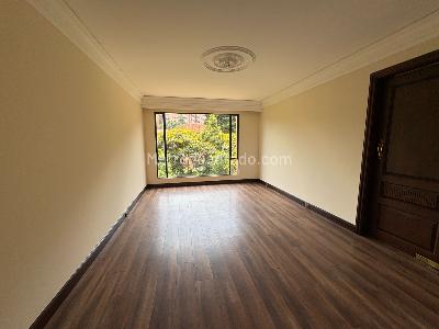 Apartamento en venta en Santa Barbara Alta, Bogotá · foto 6 de 16