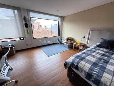 Apartamento de 4 alcobas en venta en Santa Paula, Bogotá, 255 m² · foto 11 de 20