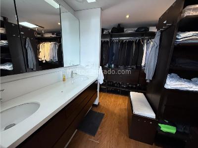 Apartamento de 4 alcobas en venta en Santa Paula, Bogotá, 255 m² · foto 19 de 20