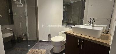 Apartamento de 4 alcobas en venta en Santa Barbara Occidental, Bogotá, 207 m² · foto 16 de 20
