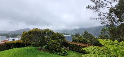 Casa de 5 alcobas en venta en Altos De San Isidro, Bogotá, 1000 m² · foto 12 de 20