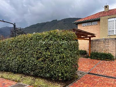 Casa de 3 alcobas en venta en Macadamia, La Calera, 220 m² · foto 10 de 19