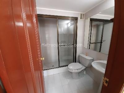 Apartaestudio en venta en San Patricio, Bogotá, 41 m² · foto 15 de 20