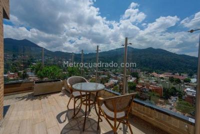 Apartamento de 1 alcoba en venta en Santa Ana Oriental, Bogotá, 48 m² · foto 2 de 7