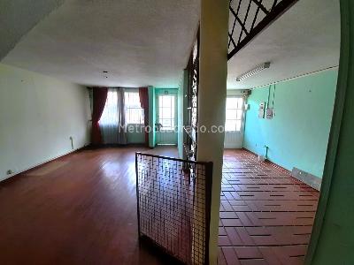 Casa en venta en Barrios Unidos, Bogotá · foto 2 de 20