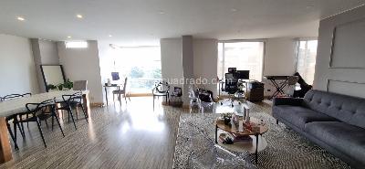 Apartamento de 3 alcobas en venta en Chico Santa Barbara, Bogotá, 135 m² · foto 17 de 19