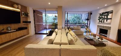 Apartamento de 3 alcobas en venta en Sierras Del Moral, Bogotá, 209 m² · foto 2 de 18