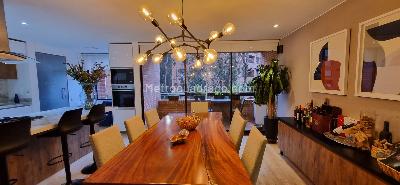 Apartamento de 3 alcobas en venta en Sierras Del Moral, Bogotá, 209 m² · foto 3 de 18