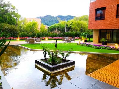 Apartamento de 3 alcobas en venta en Chico Navarro Santa Barbara, Bogotá, 171 m² · foto 17 de 20