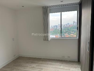 Apartamento de 2 alcobas en venta en Envigado, Medellín, 72 m² · foto 11 de 17