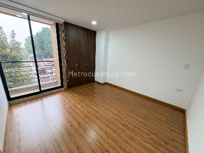 Apartamento de 3 alcobas en venta en Cedritos, Bogotá, 95 m² · foto 13 de 16