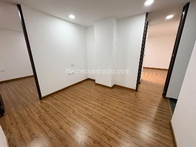 Apartamento de 3 alcobas en venta en Cedritos, Bogotá, 95 m² · foto 8 de 16