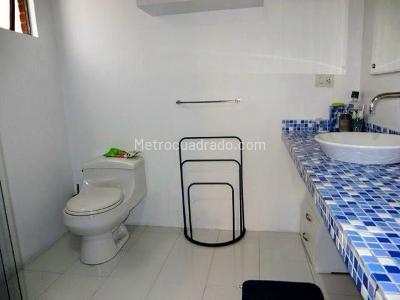 Apartamento de 3 alcobas en venta en Chico Autopista, Bogotá, 137 m² · foto 11 de 13
