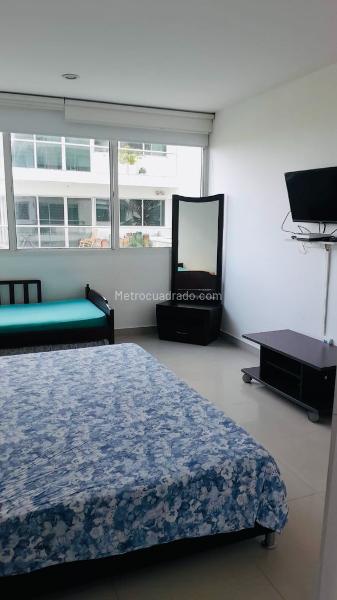 Piso – Cartagena de Indias, Dique - Más