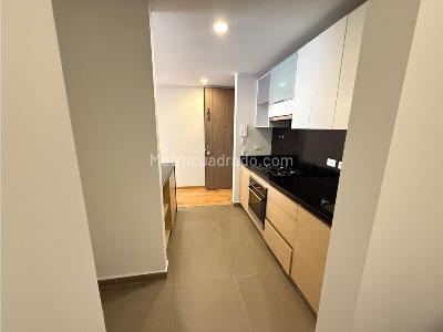 Apartamento en venta en Contador, Bogotá · foto 7 de 20