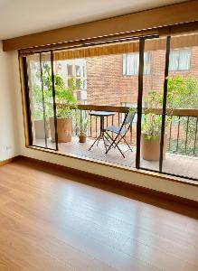 Apartamento en venta en Los Rosales, Bogotá · foto 2 de 15