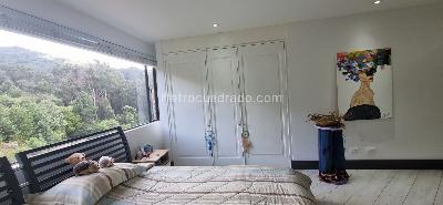 Apartamento de 3 alcobas en venta en Sierras Del Moral, Bogotá, 220 m² · foto 13 de 18