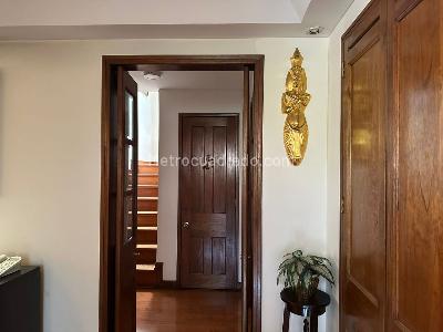 Apartamento de 4 alcobas en venta en Chico Cabrera, Bogotá, 361 m² · foto 11 de 20