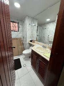 Apartamento en venta en Las Rosales, Bogotá · foto 16 de 20