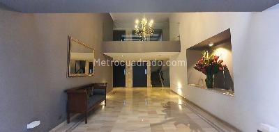 Apartamento de 3 alcobas en venta en Refugio Alto, Bogotá, 250 m² · foto 16 de 18