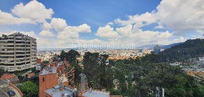 Apartamento de 3 alcobas en venta en Refugio Alto, Bogotá, 250 m² · foto 9 de 18