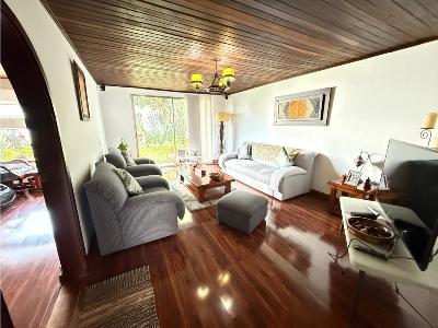 Casa de 4 alcobas en venta en Las Villas, Bogotá, 260 m² · foto 9 de 20