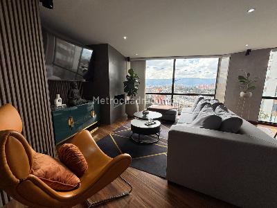 Apartamento de 3 alcobas en venta en Club De Los Lagartos, Bogotá, 144 m² · foto 3 de 20