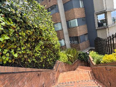 Apartamento de 3 alcobas en venta en Club De Los Lagartos, Bogotá, 144 m² · foto 15 de 20