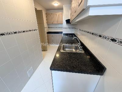 Apartamento en venta en Chico Navarra, Bogotá · foto 3 de 12