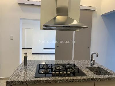 Casa de 4 alcobas en venta en Santa Ana Occ, Bogotá, 328 m² · foto 14 de 20