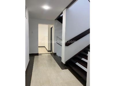 Casa de 4 alcobas en venta en Santa Ana Occ, Bogotá, 328 m² · foto 18 de 20
