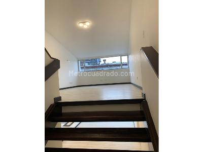 Casa de 4 alcobas en venta en Santa Ana Occ, Bogotá, 328 m² · foto 19 de 20