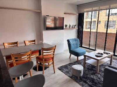 Apartamento en venta en Santa Barbara Central, Bogotá · foto 2 de 16