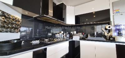 Apartamento de 3 alcobas en venta en Sierras De Moral, Bogotá, 183 m² · foto 5 de 20