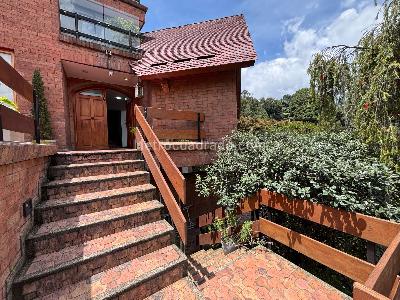 Casa de 4 alcobas en venta en Cerros De Suba, Bogotá, 300 m² · foto 4 de 20