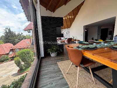 Casa de 4 alcobas en venta en Cerros De Suba, Bogotá, 300 m² · foto 2 de 20