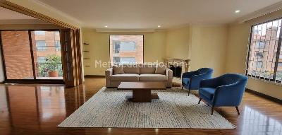 Apartamento de 3 alcobas en venta en Santa Barbara, Bogotá, 198 m² · foto 1 de 15