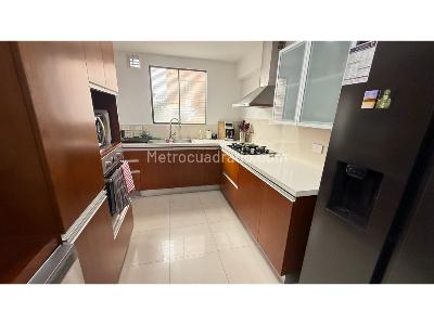 Apartamento en venta en Santa Ana Occidental, Bogotá · foto 3 de 20