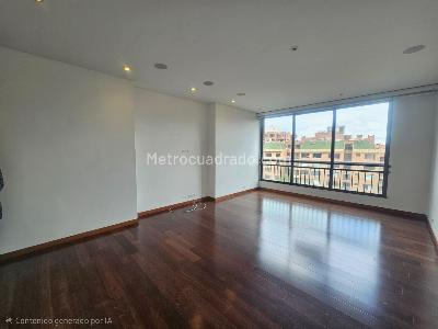 Apartamento de 4 alcobas en venta en Los Rosales, Bogotá, 350 m² · foto 10 de 18