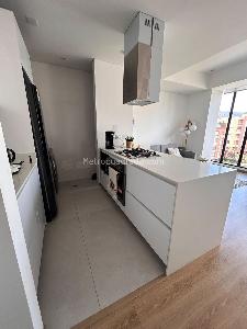 Apartaestudio en arriendo en Quintas De Santa Barbara, Bogotá, 55 m² · foto 3 de 11