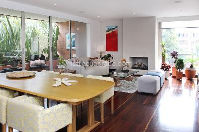 Apartamento de 2 alcobas en arriendo en Los Rosales Emaus, Bogotá, 210 m² · foto 2 de 17