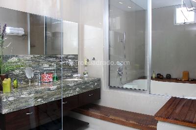 Apartamento de 2 alcobas en venta en Los Rosales Emaus, Bogotá, 210 m² · foto 11 de 17