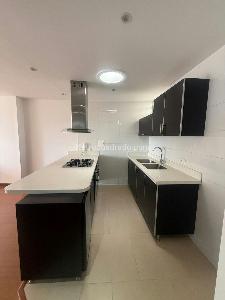 Apartamento de 1 alcoba en venta en Cedritos, Bogotá, 61 m² · foto 3 de 15