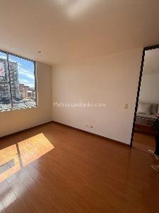 Apartamento de 1 alcoba en venta en Cedritos, Bogotá, 61 m² · foto 13 de 15
