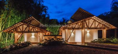 Casa de 3 alcobas en venta en San Joaquin, Pereira, 540 m² · foto 2 de 18